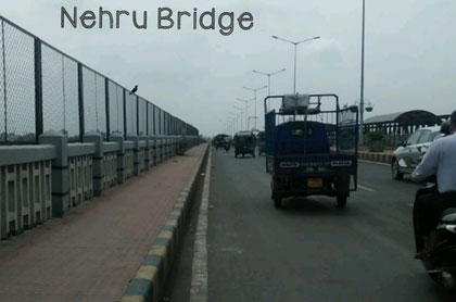 Prevention of Garbage dumping from bridges into River Tapi