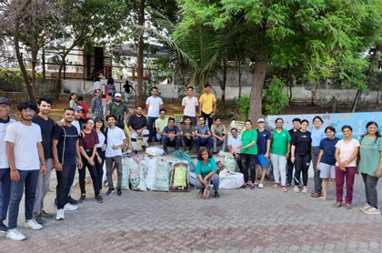 Amroli & Ambikaniketan - Cleanup Campaign (With the Help of Project Surat - Self Help Group)