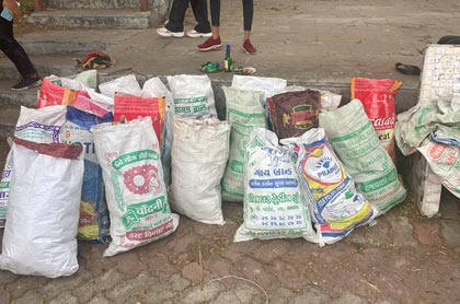 Chopati Garden River Front Athwalines - Cleanup Campaign